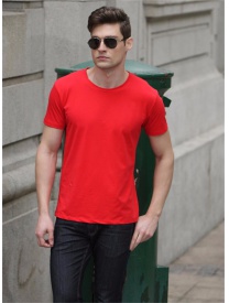 男式红色摩登假日系列广告衫